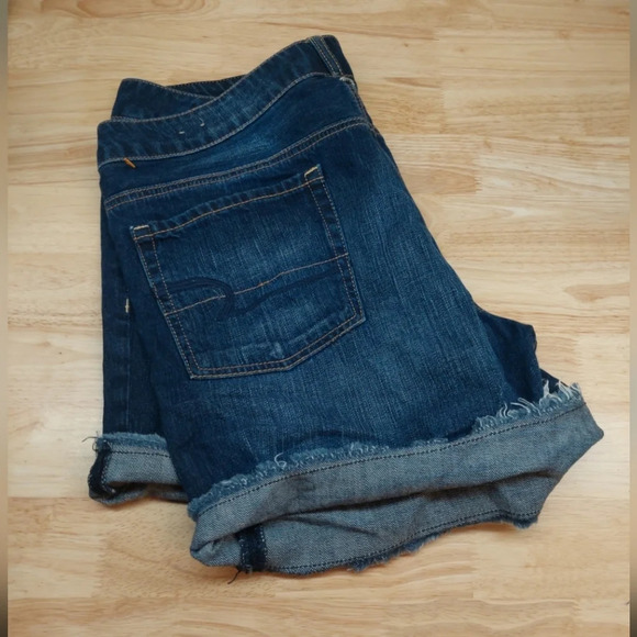American Eagle Outfitters AE Boyfriend Shorts dark denim 12 Raw hem Summer - Picture 5 of 8